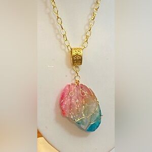 NEW Rainbow Aura Crystal Quartz necklace